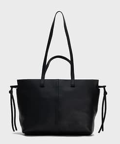 Túi Rủ Tote màu Black Soft Grain
